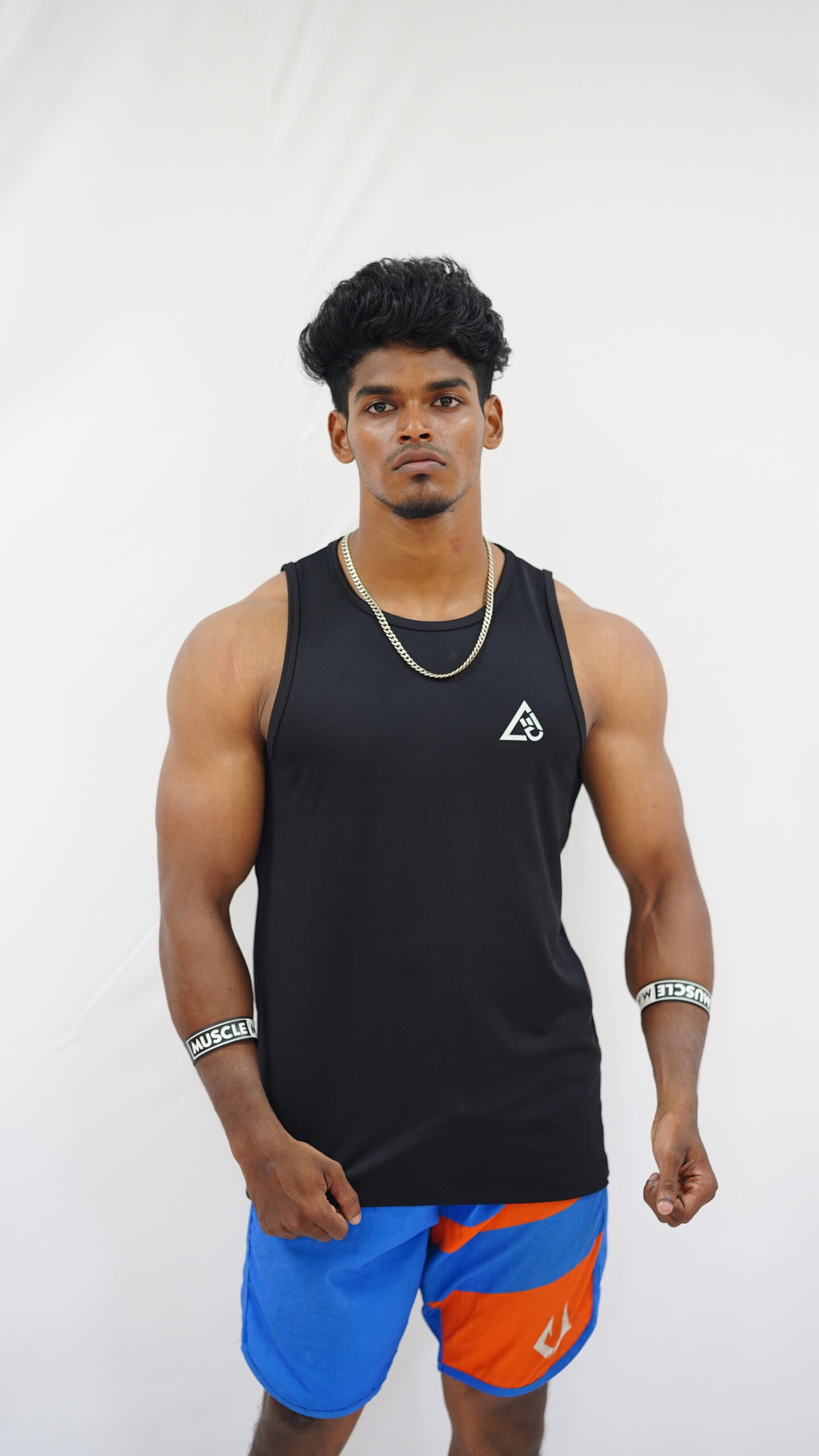 Men’s Gym Tank Top – Breathable & Muscle Fit Workout Wear