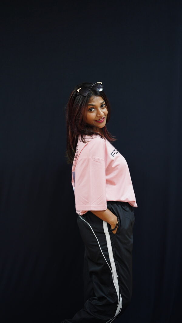 Women’s Oversized T-Shirt - Image 3